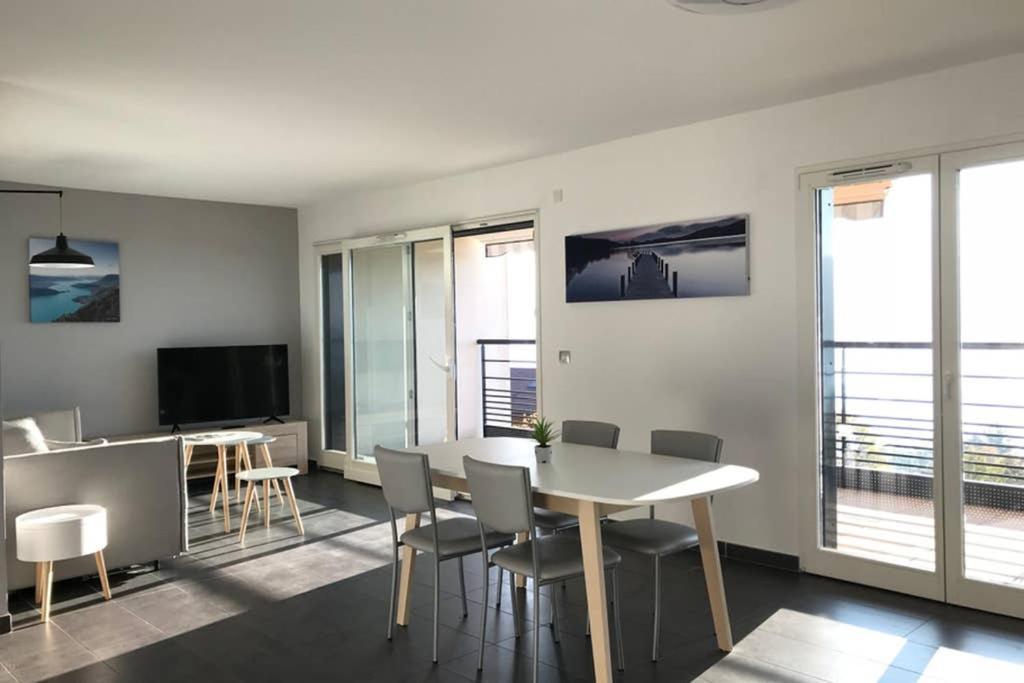 Roc & Lac - Terrasse Vue Lac, Piscine, Parking 베이리에-뒤-락 외부 사진